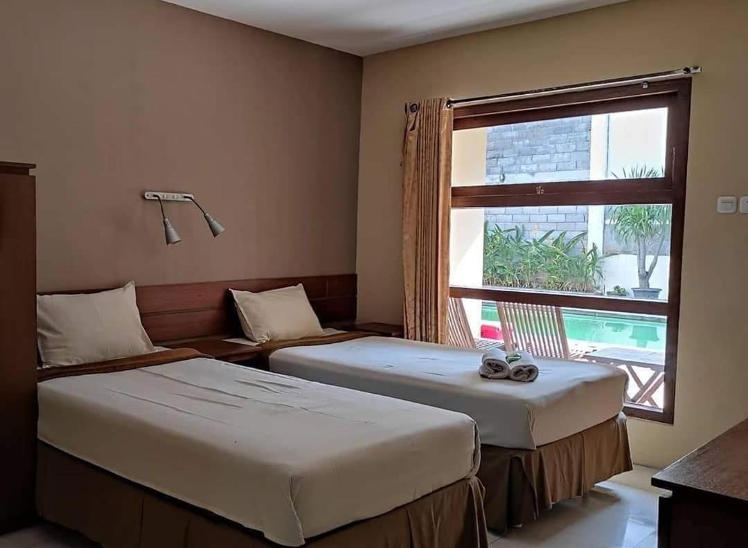 Guest House Teras Solo Syariah エクステリア 写真